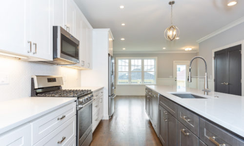 04_10452STroy_177001_Kitchen_HiRes